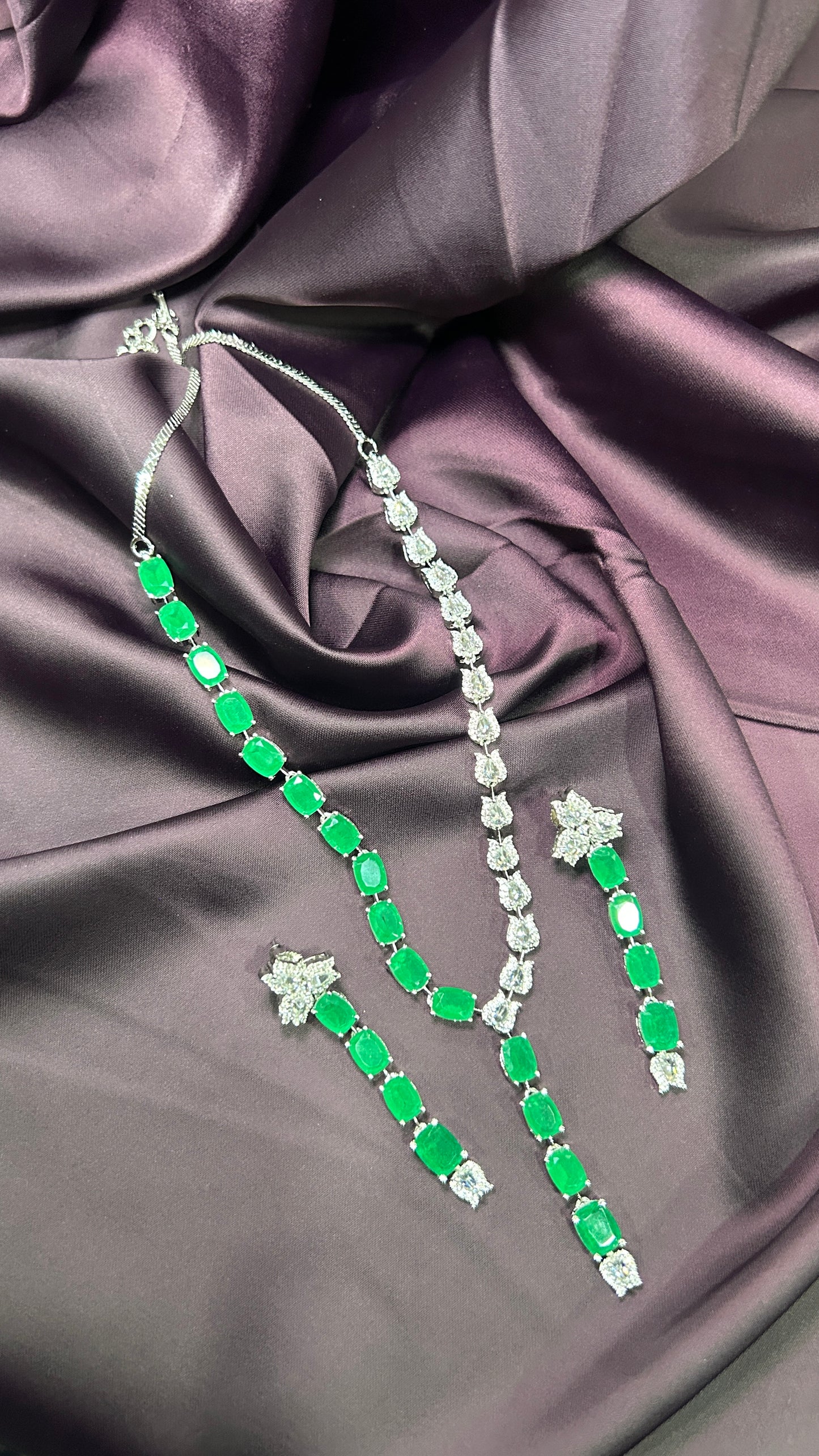 Emerald Classic Long Set