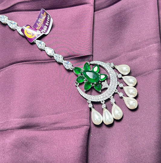 Lotus & Chandbali Style Maang Tikka with Pearl Drops