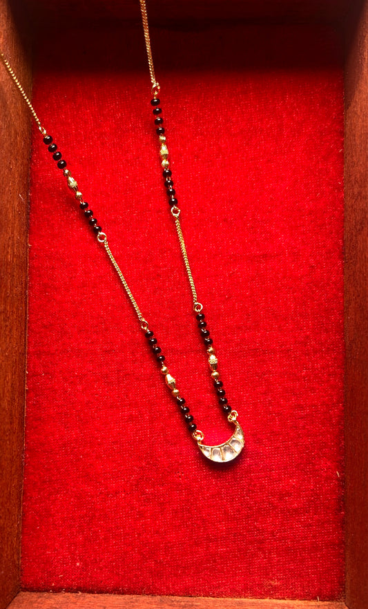 18-Inch Mangalsutra with Kundan Pendant