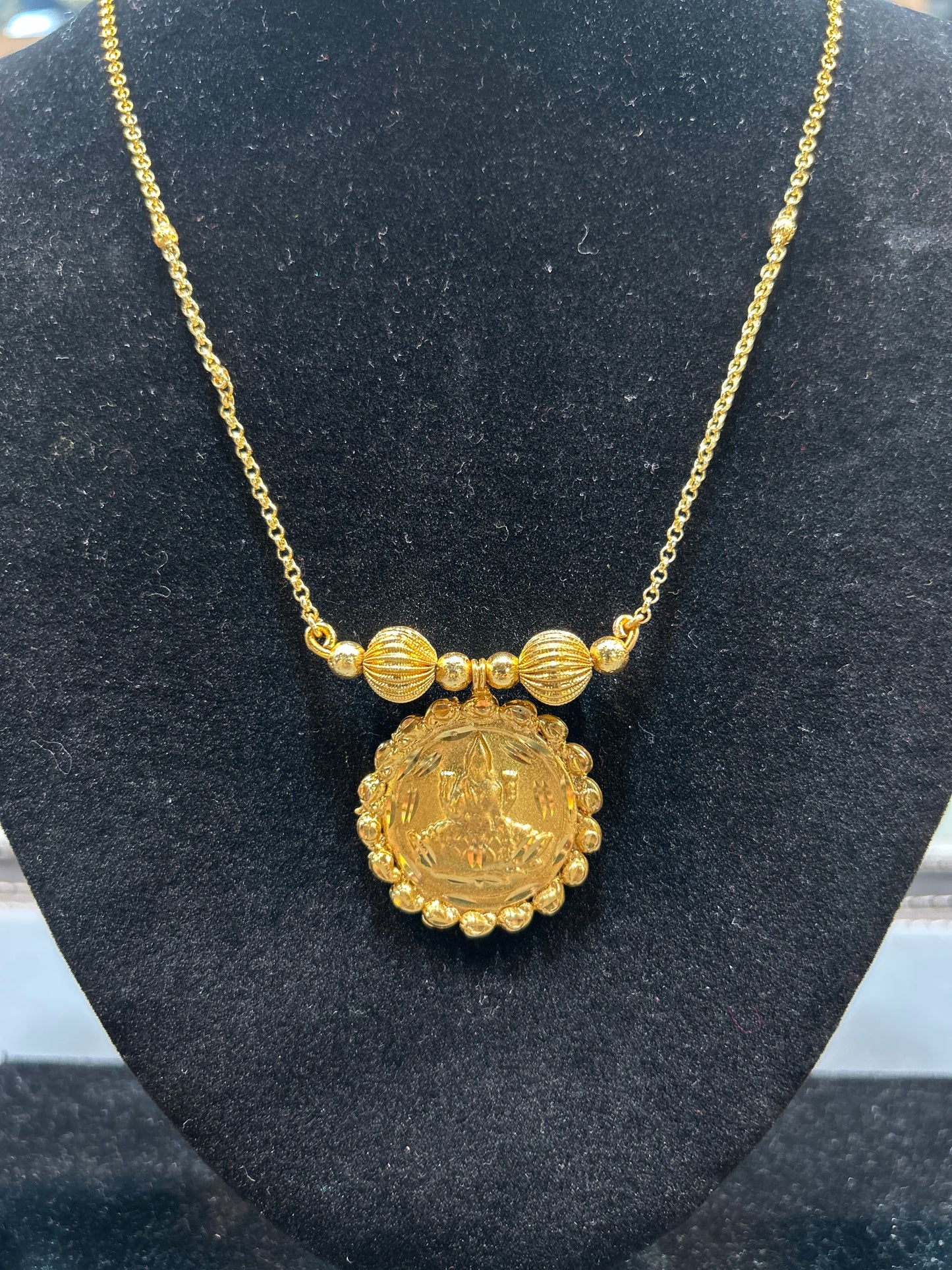 Traditional Maharashtrian Coin Pendant Necklace