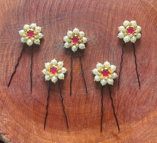Floral Pearl Hair Pins