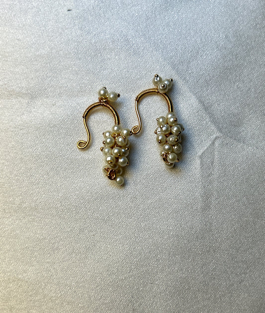 Traditional Pearl Cluster Bugdi