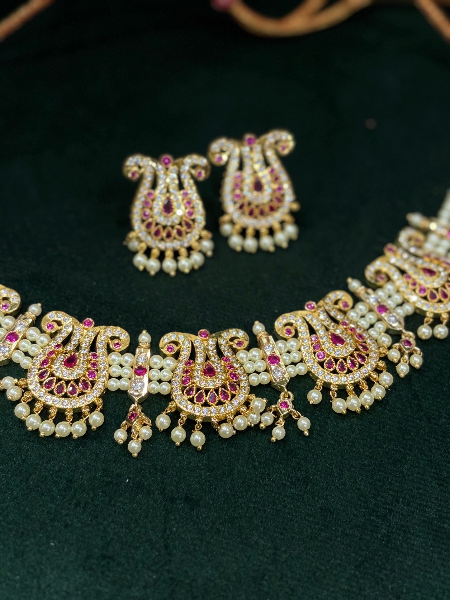 Rajlaxmi Paisley Pearl Choker Set