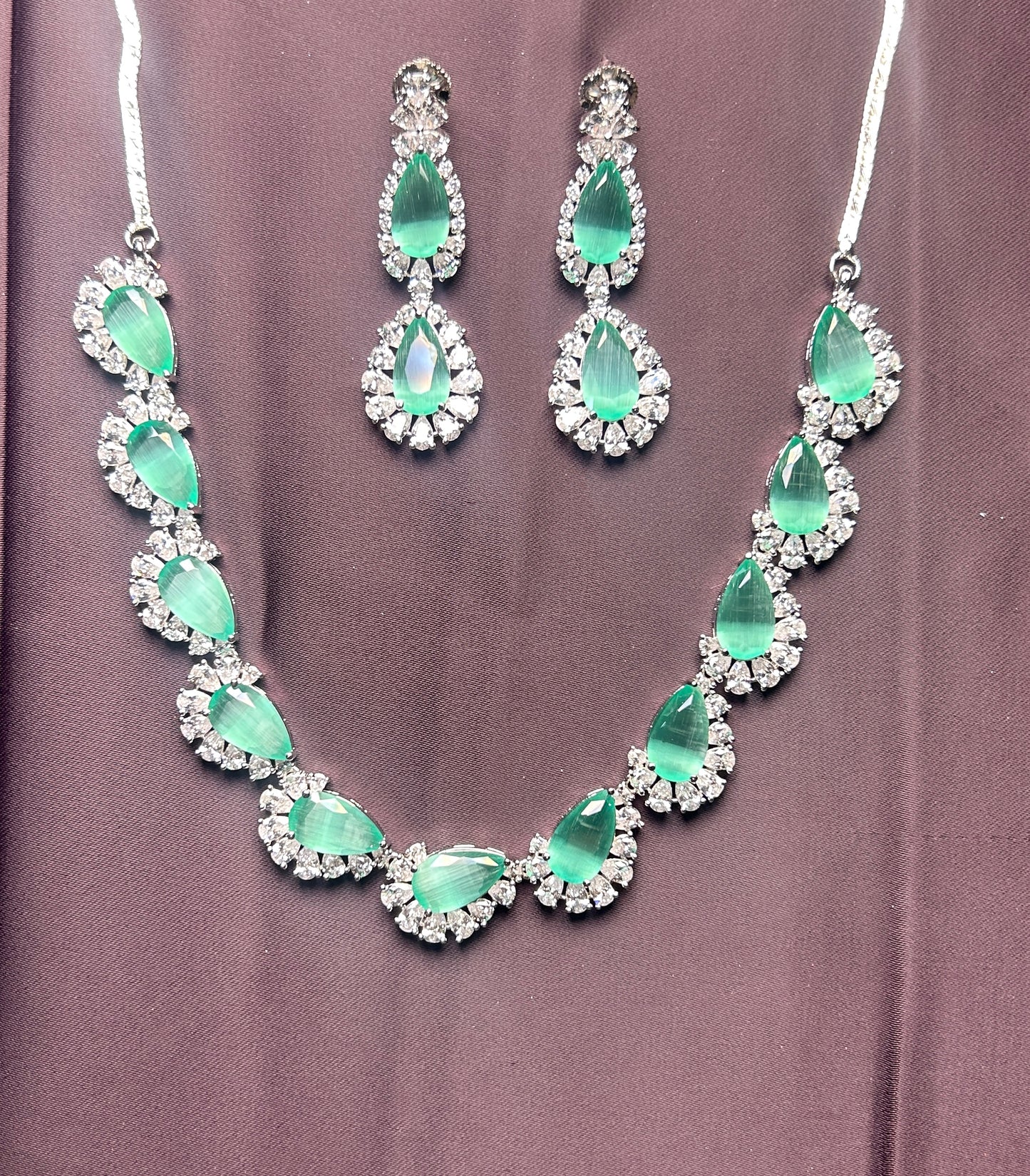 Emerald Drop Necklace Set with Earrings