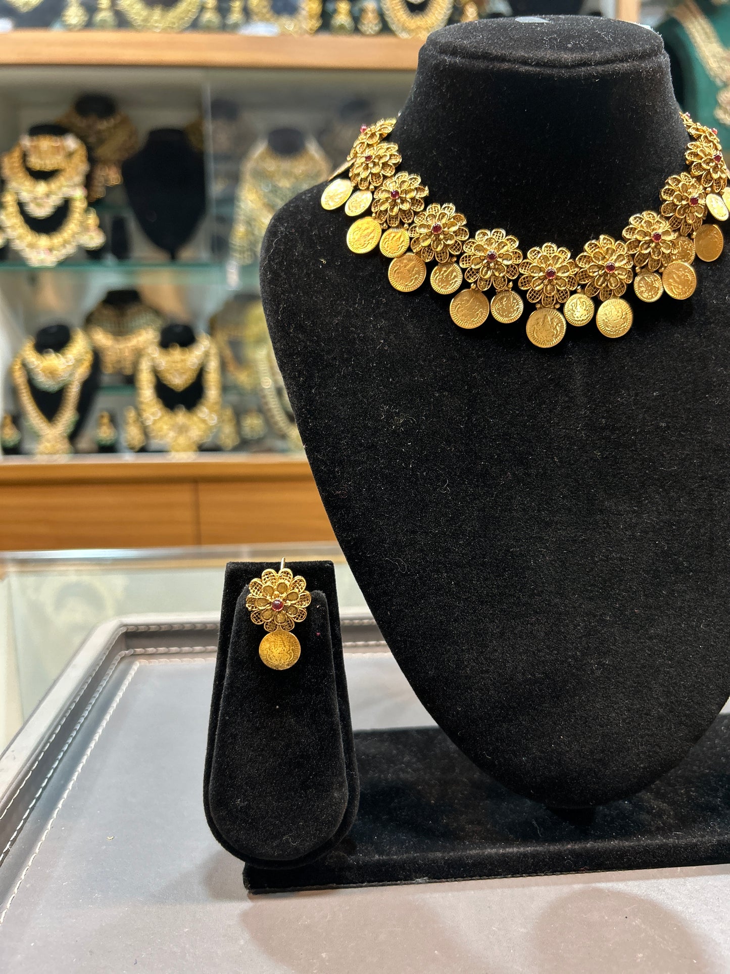 Traditional Maharashtrian Coin & Floral Necklace Set