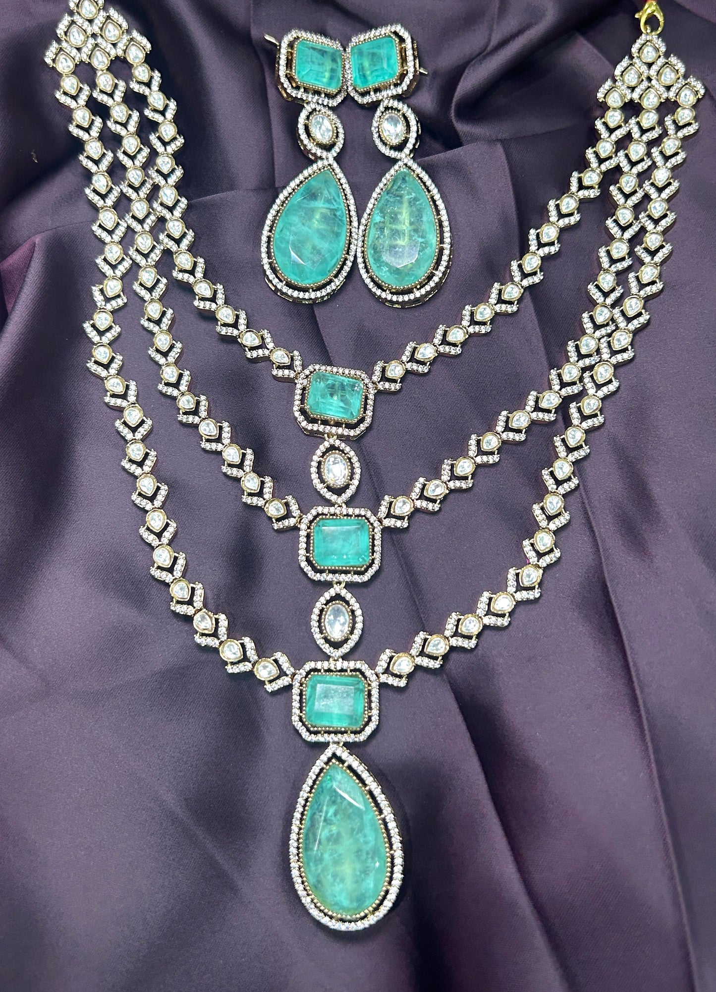 Emerald Green Stone Multi-Layer Necklace Set