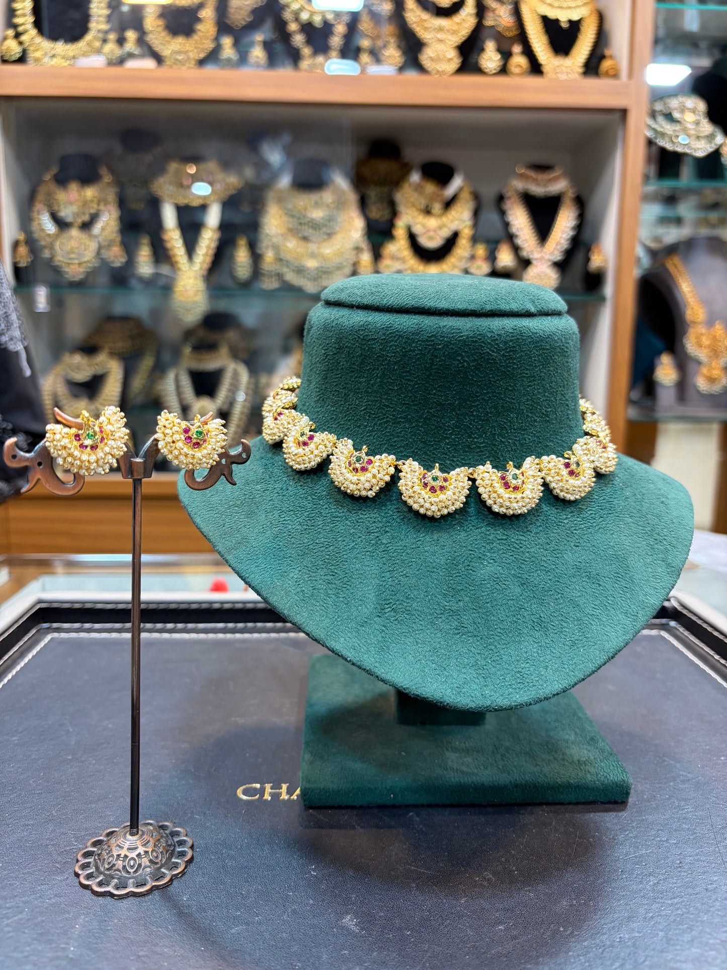 Rajlaxmi Pearl Necklace Set