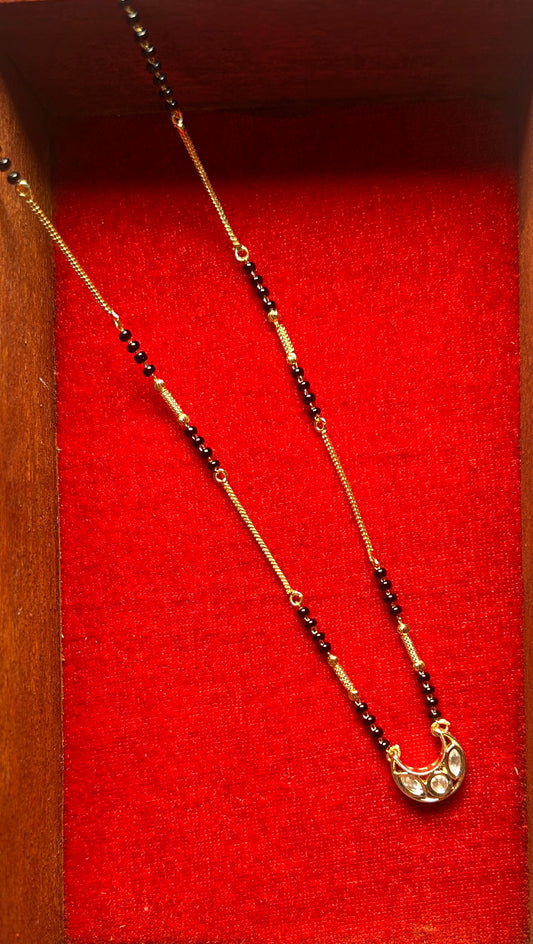 18-Inch Mangalsutra with Kundan Pendant