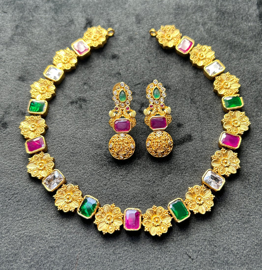 Floral Chakra Stone Necklace Set