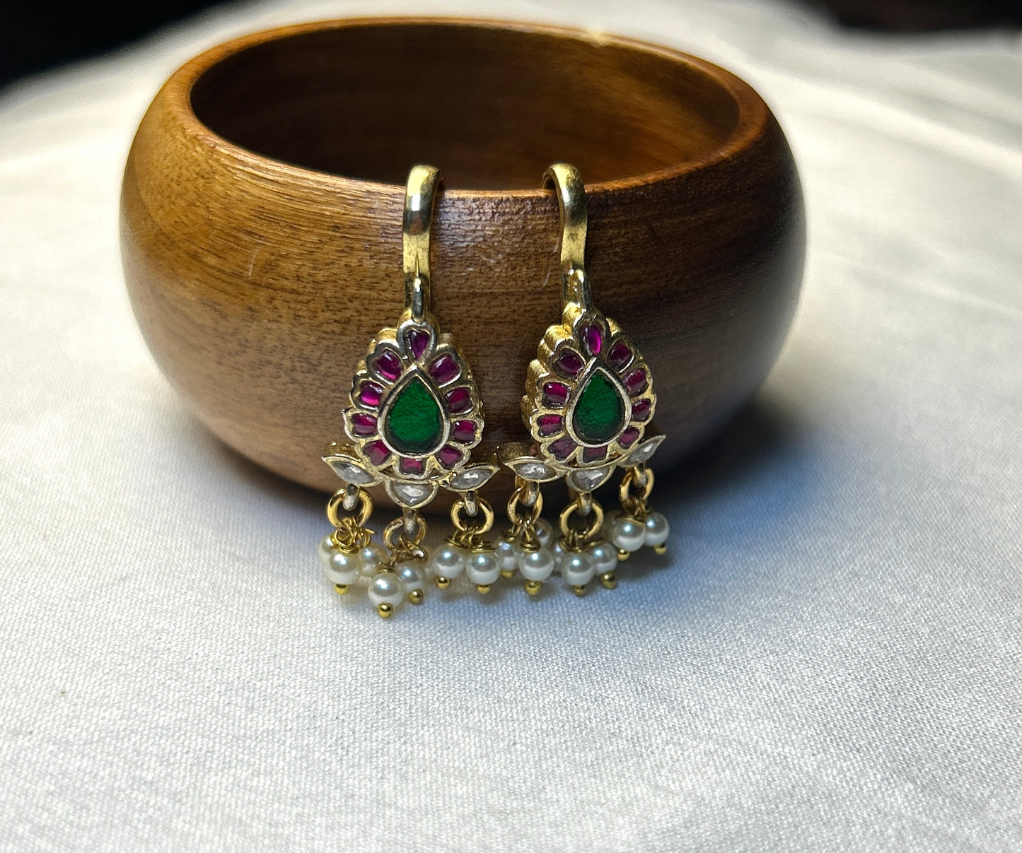 Pachi Kundan Teardrop Bugdi Earrings