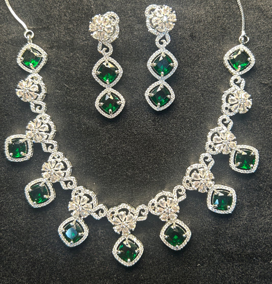 Graceful Emerald Drop Necklace Set
