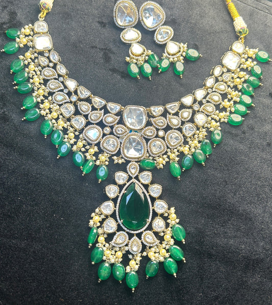 Emerald Grandeur Kundan Bridal Set