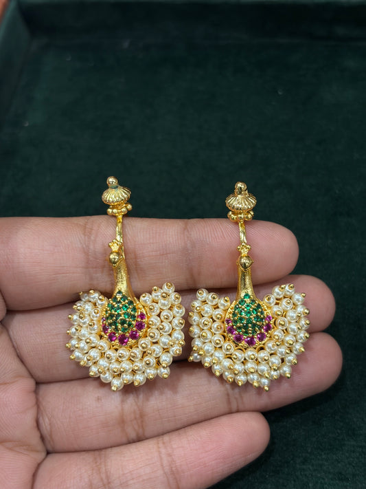 Traditional Gold-Plated Pearl Bugadi – Green & Pink