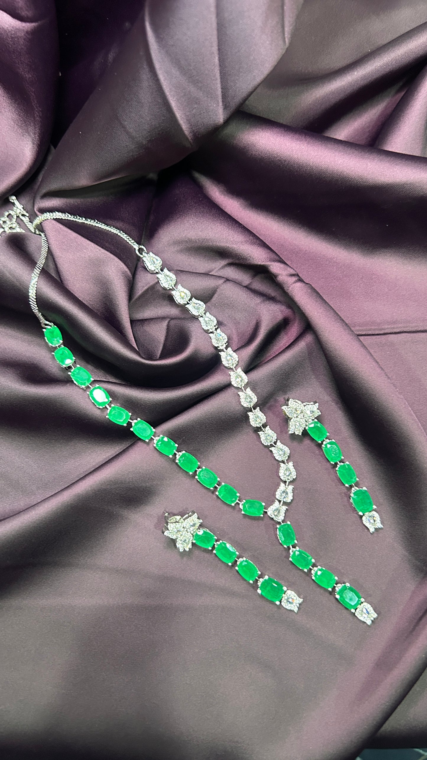 Emerald Classic Long Set