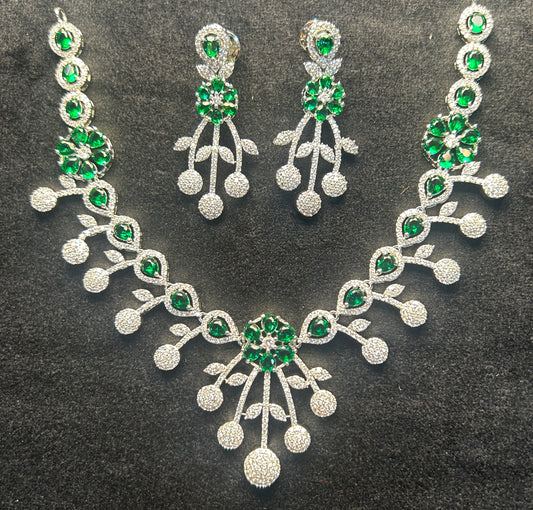 Floral Cascade Emerald Necklace Set