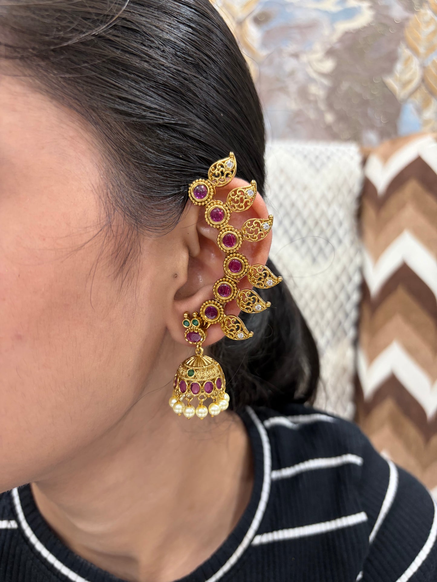 Rajsi Chandrapankh Earcuff