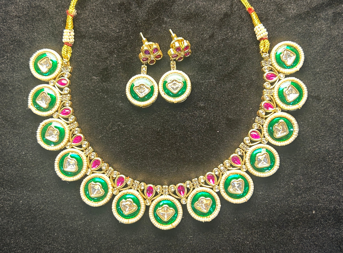 Paan Meena Circular Kundan Necklace Set