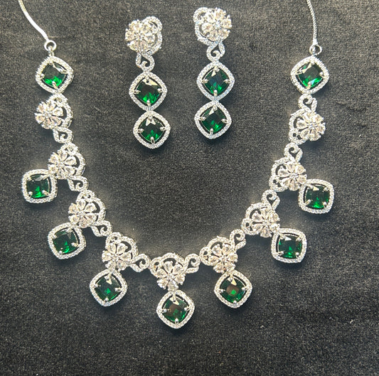Graceful Emerald Drop Necklace Set