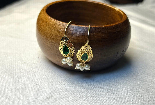 Teardrop Filigree Green Stone Bugdi Earrings