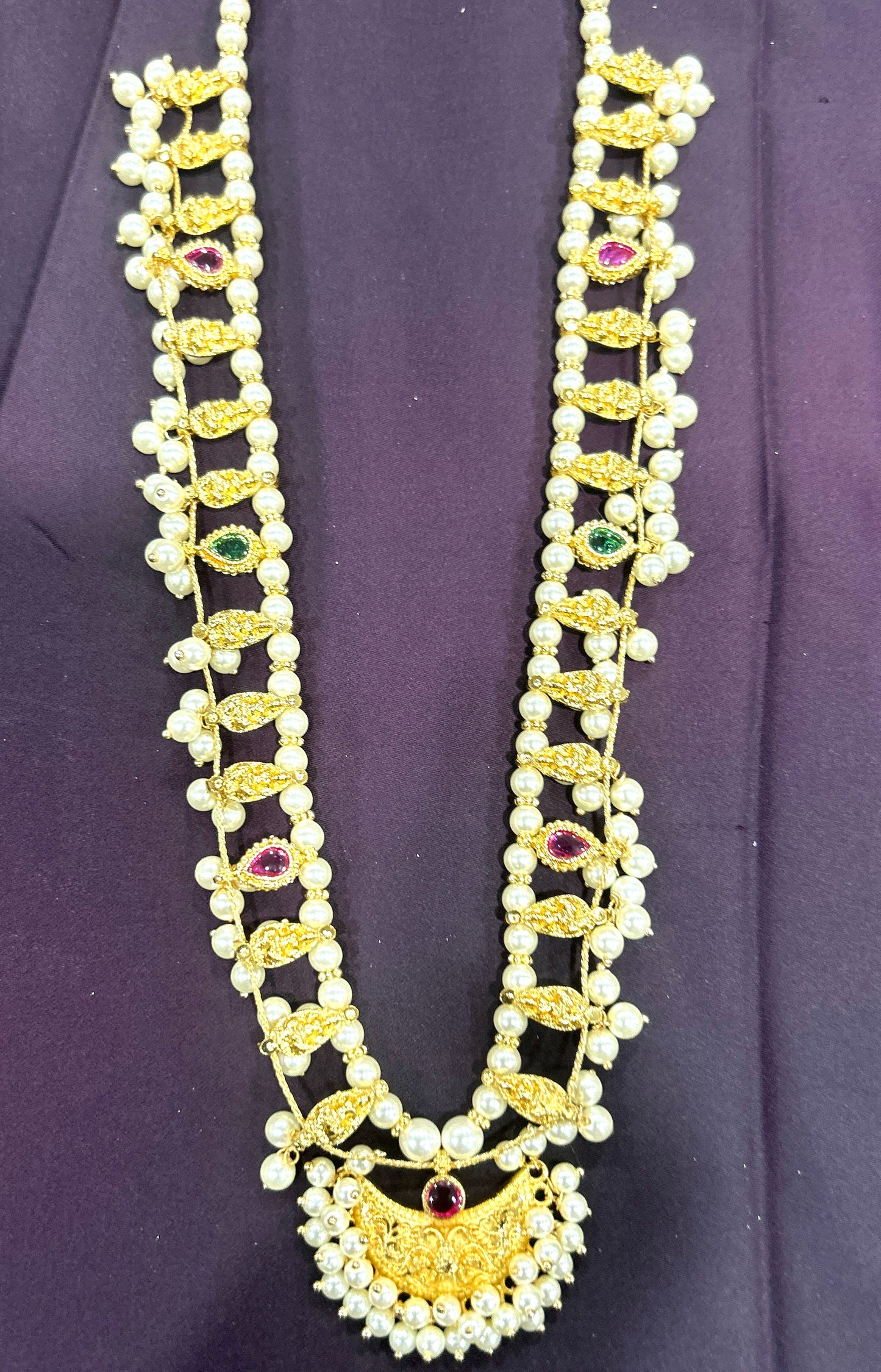 Pearl & Stone Traditional Haar with Half-Moon Pendant