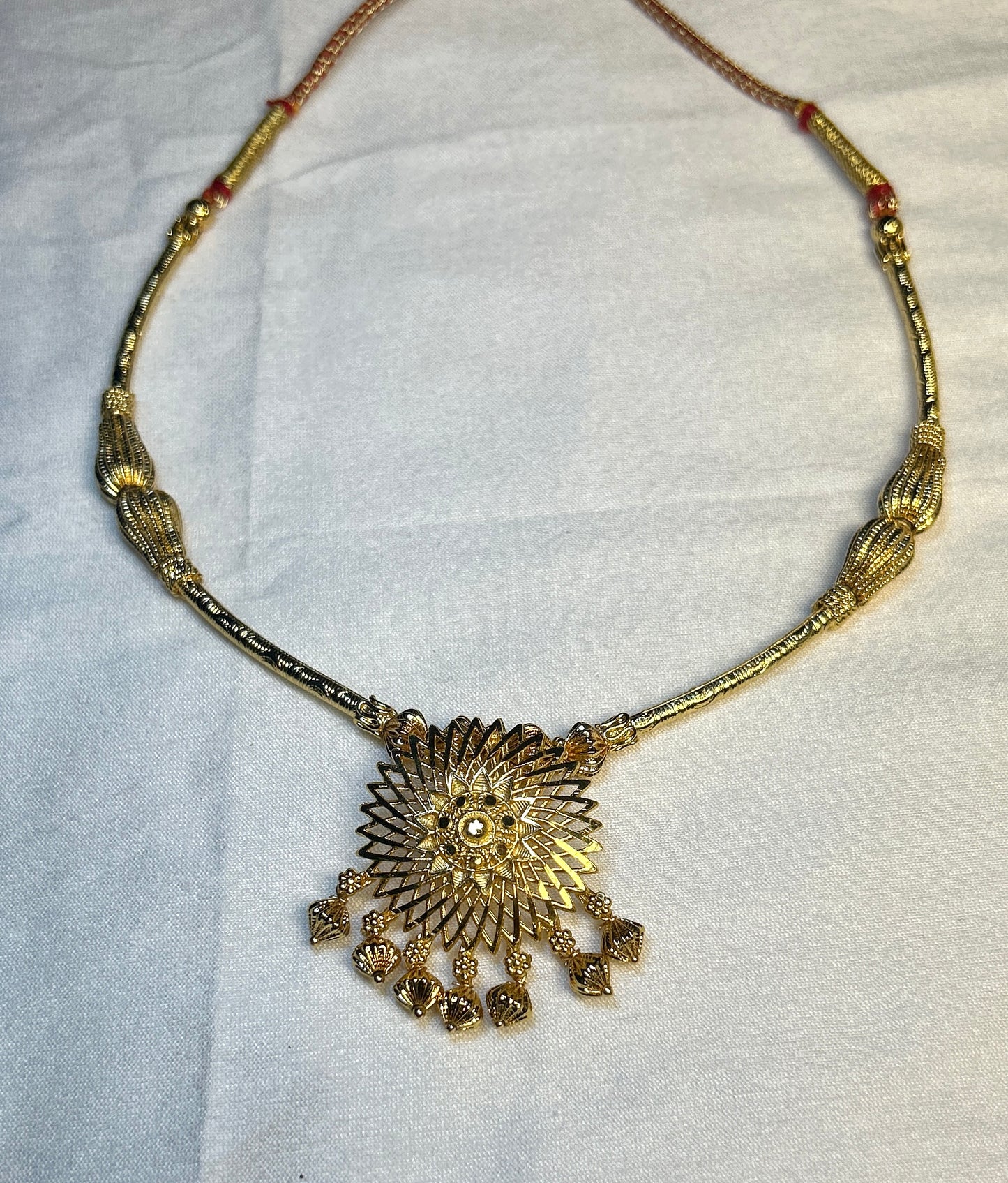 Traditional Maharashtrian Sunflower Pendant Necklace – 1 Gram Gold Finish