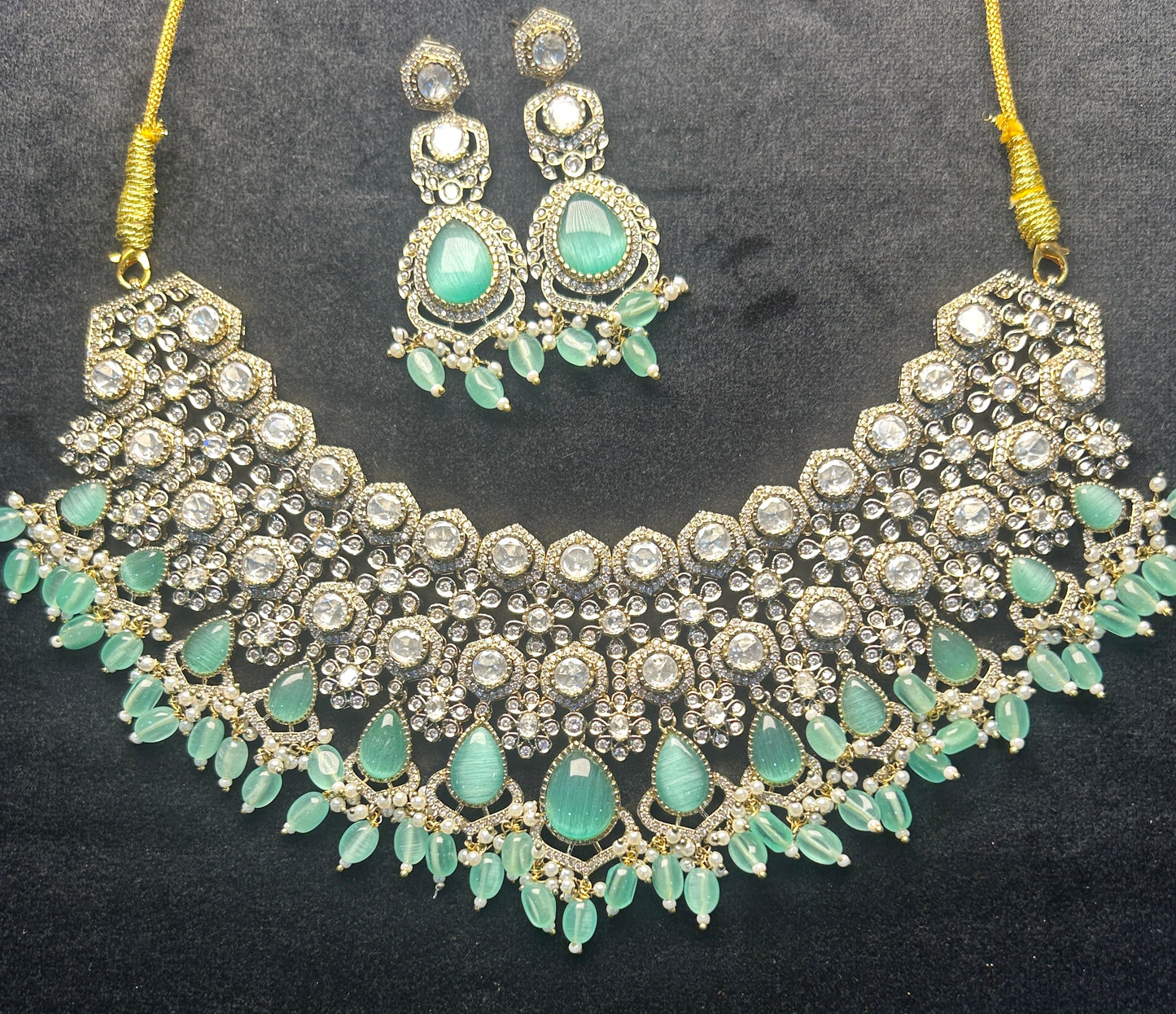 Royal Mint Green Kundan Choker Set