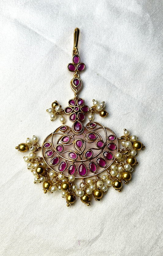 Filigree Kundan Maang Tikka with Pearl & Ghungroo Drops