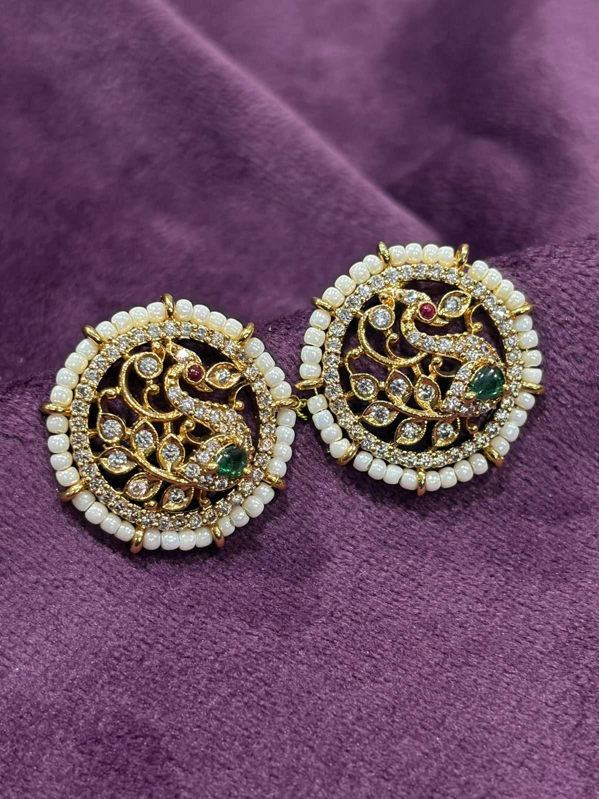 Pearl Border Peacock Bugadi