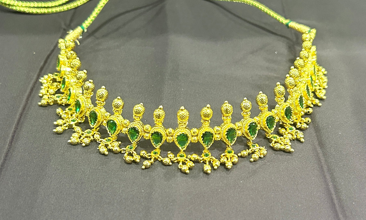 Emerald Green StonMaharashtrian Choker