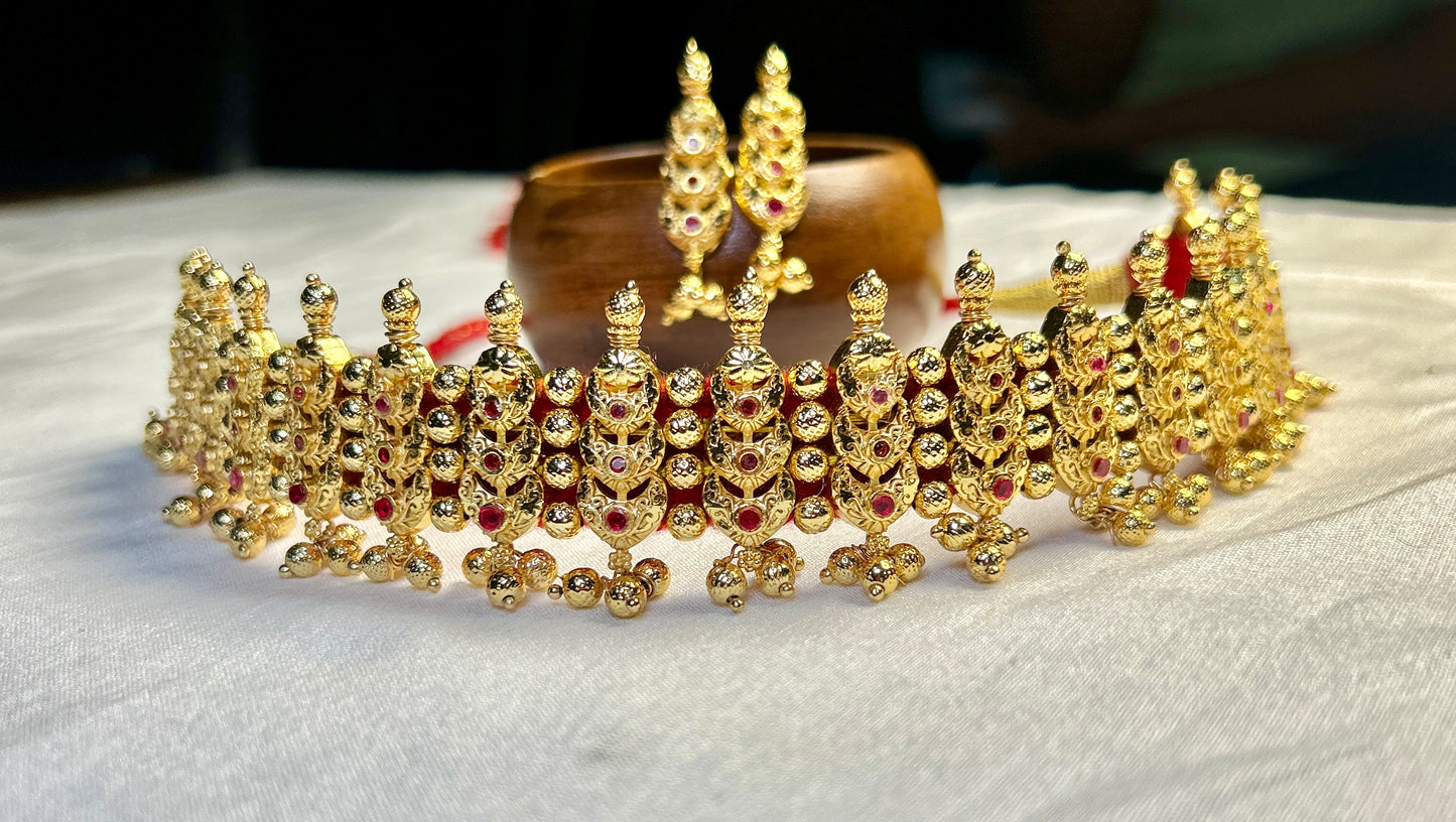 Golden Thushi