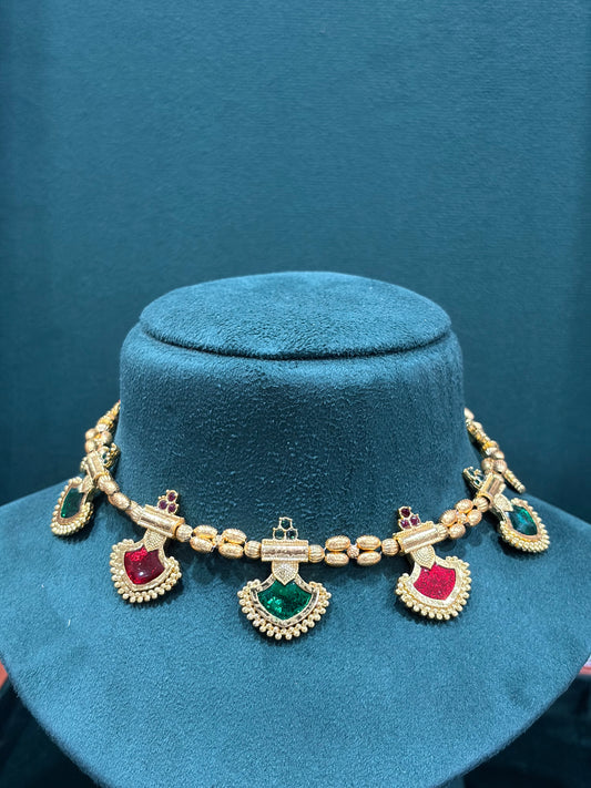 Traditional Maharashtrian Pendant Choker Necklace