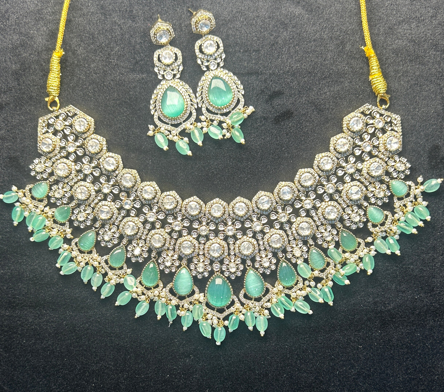 Royal Mint Green Kundan Choker Set