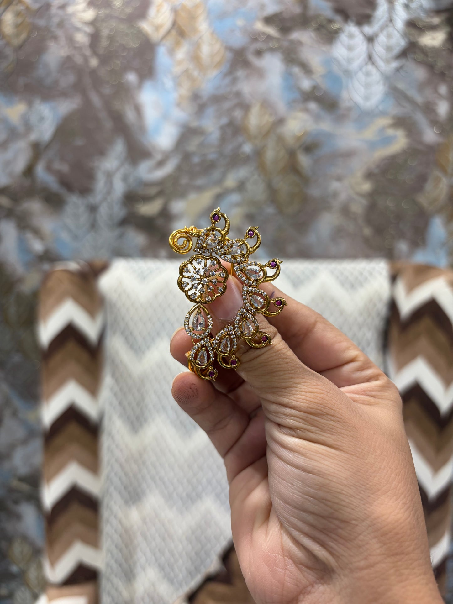 Rajsi Gajra Earcuff