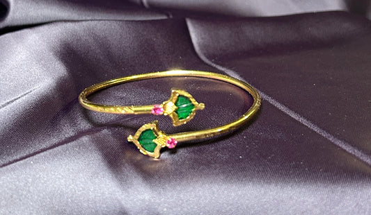 Snake-Head Kada with Green & Red Stone