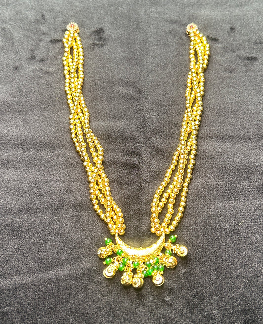 Golden Bead & Emerald Crescent Haar