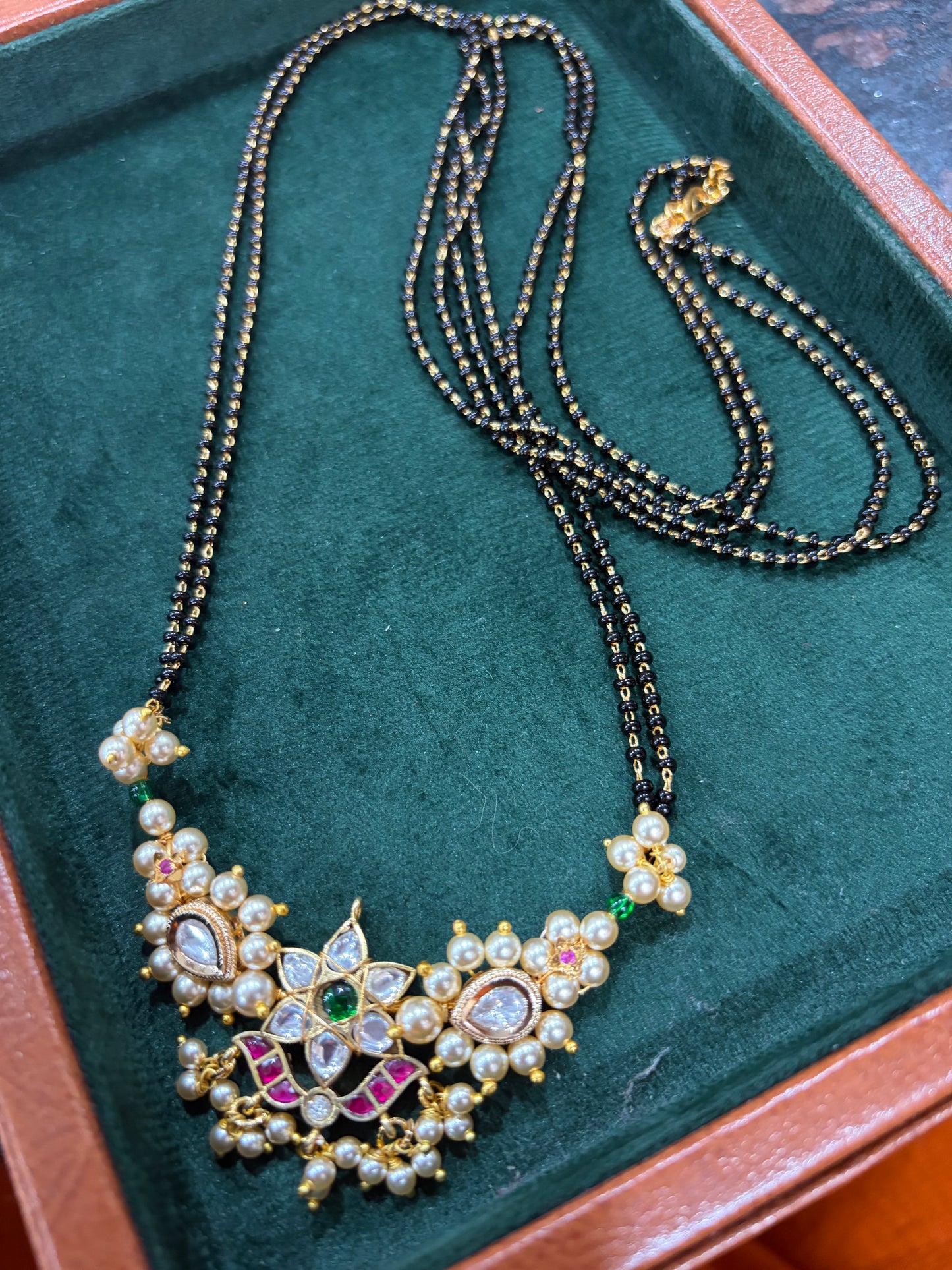 pachi Kundan Swarovski Pearl Mangalsutra