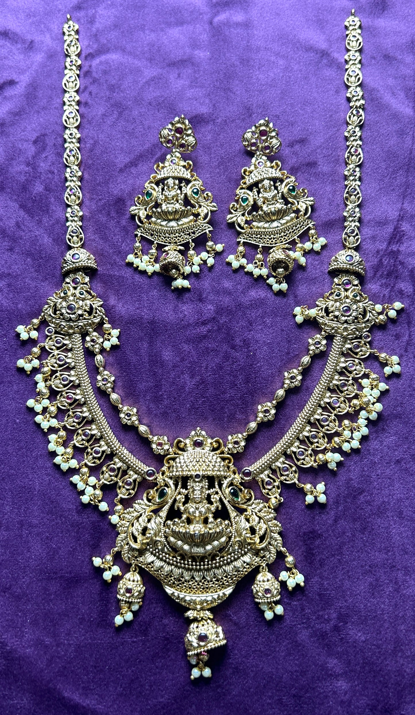 Antique Temple Jewellery Necklace Set with Goddess Lakshmi Motif