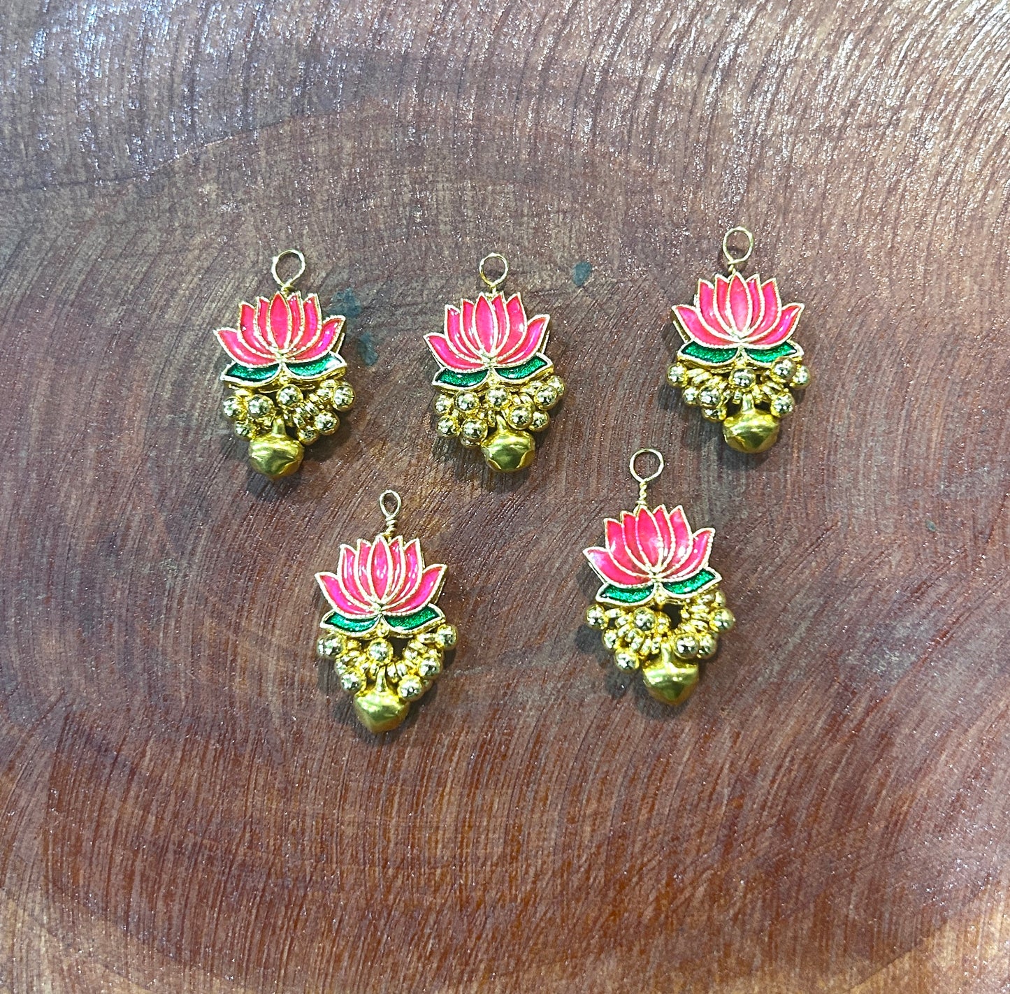 Lotus Design Hair Accessory Charm – Traditional Gold & Enamel Finish