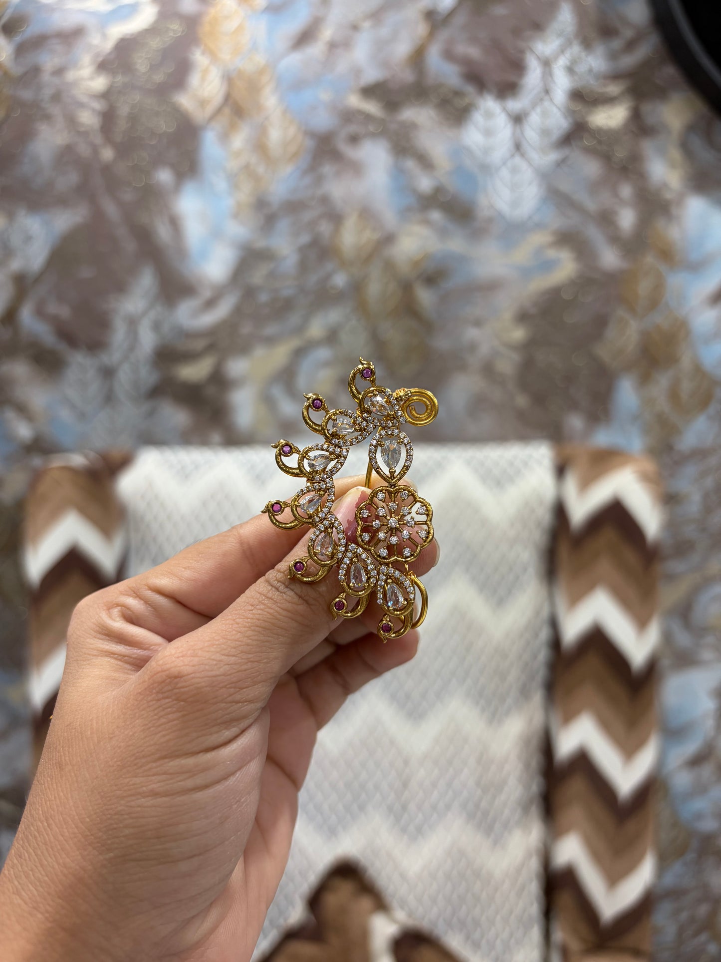Rajsi Gajra Earcuff