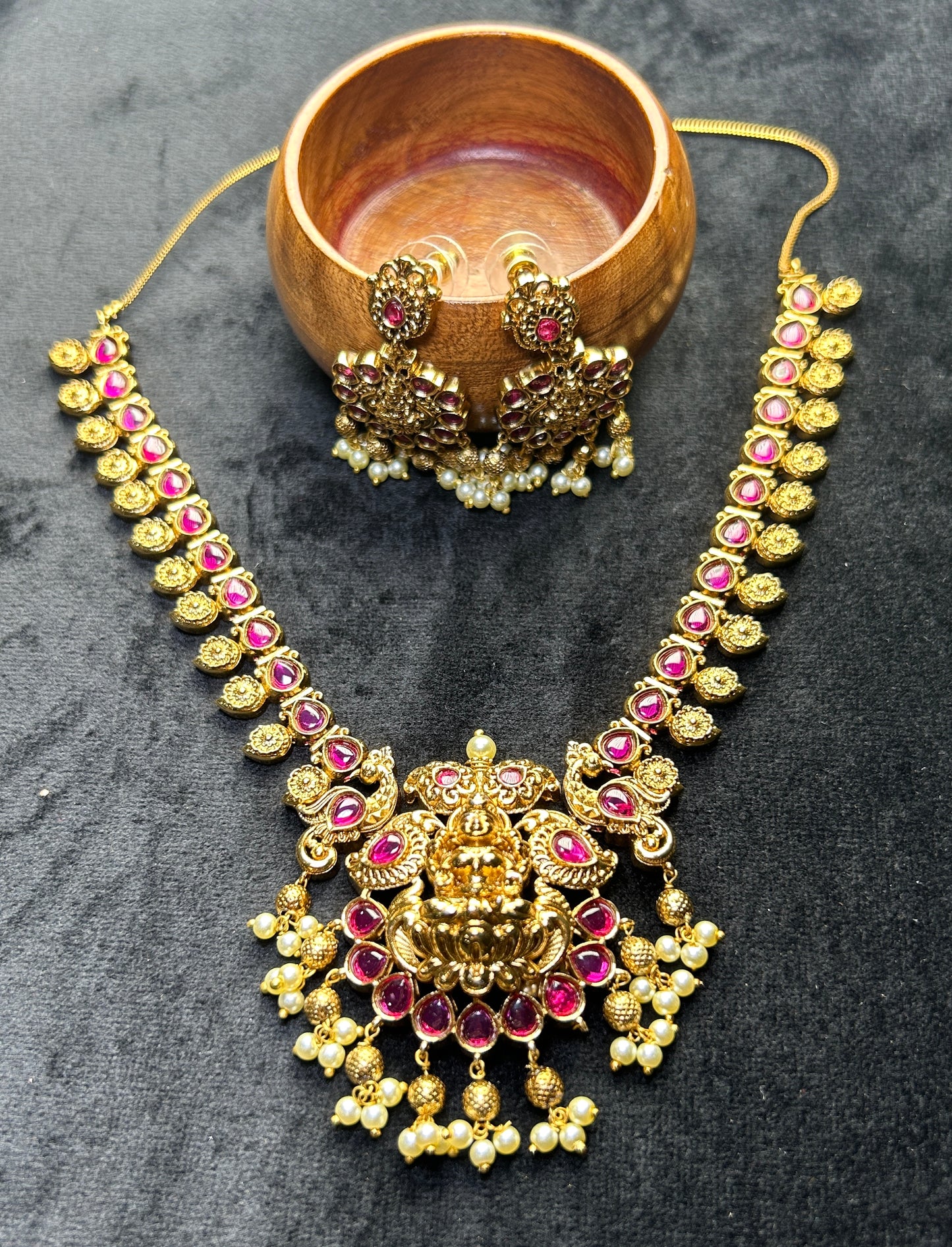 Goddess Lakshmi Temple Necklace Set – Ruby Pink & Pearl Finish