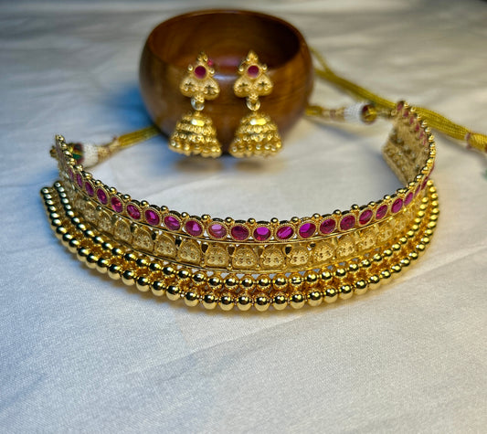 Traditional Kemp Gold Choker Set with Jhumka Earrings
