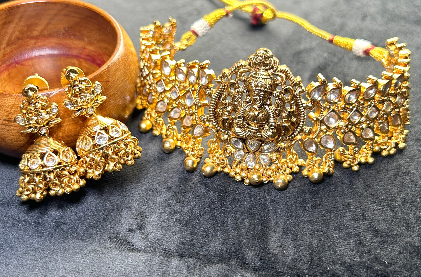 Antique Lakshmi Temple Choker Set – Kundan Work with Golden Ball Drops