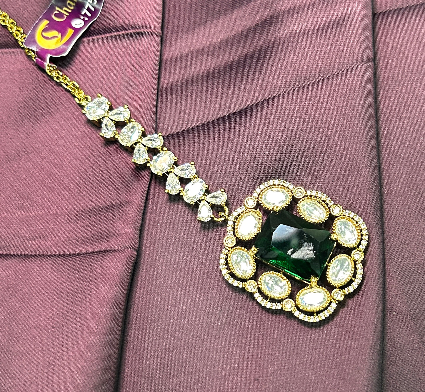 Royal Emerald Green Square Stone Maang Tikka