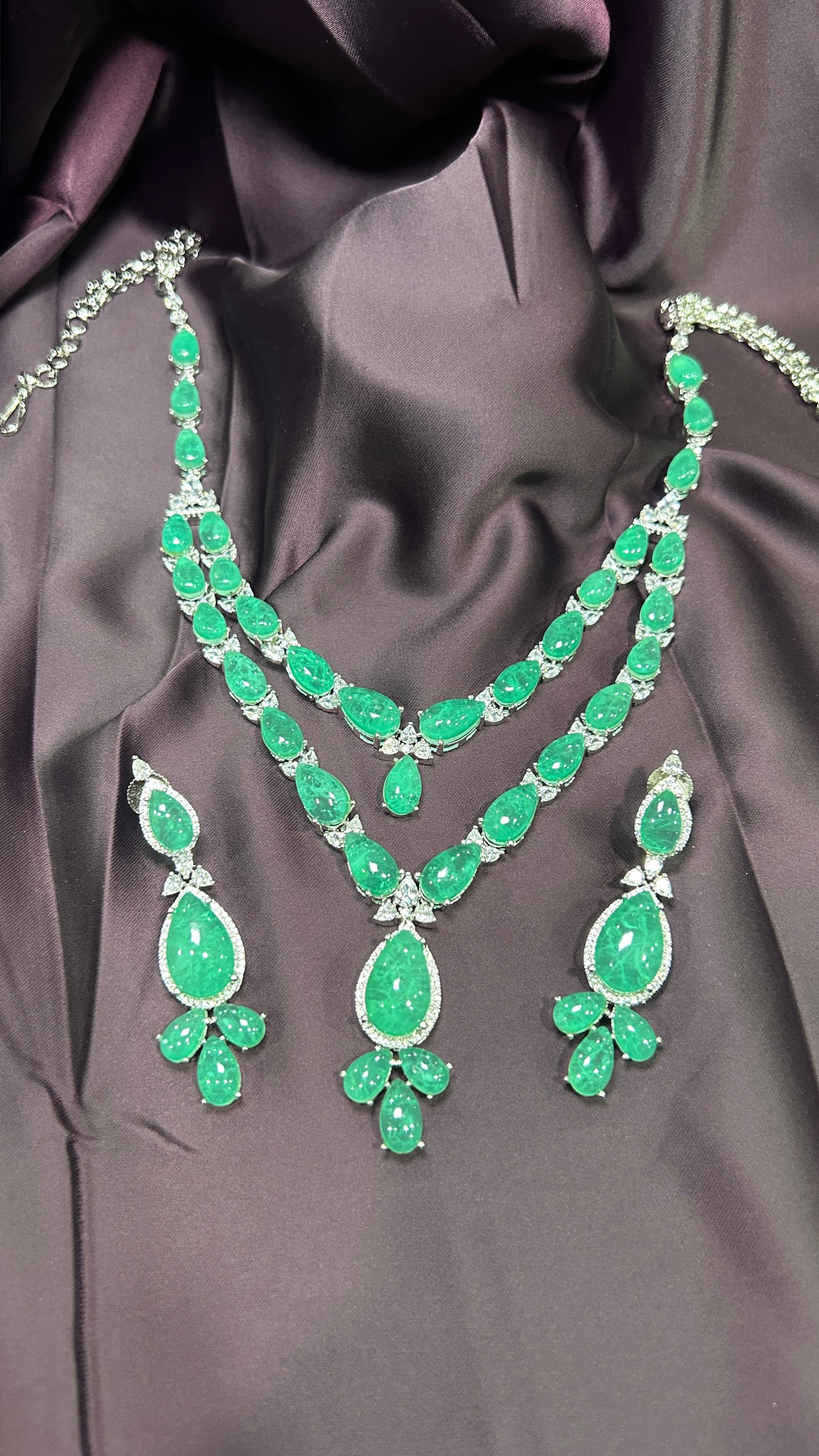 Layered Emerald & Diamond Necklace Set