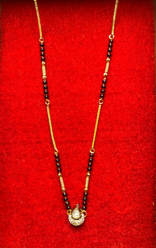 18-Inch Mangalsutra with Kundan Pendant