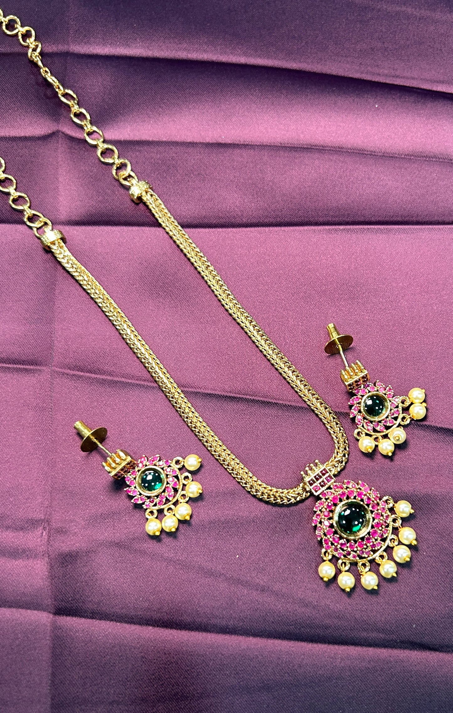 Emerald & Ruby Pearl Drop Necklace Set
