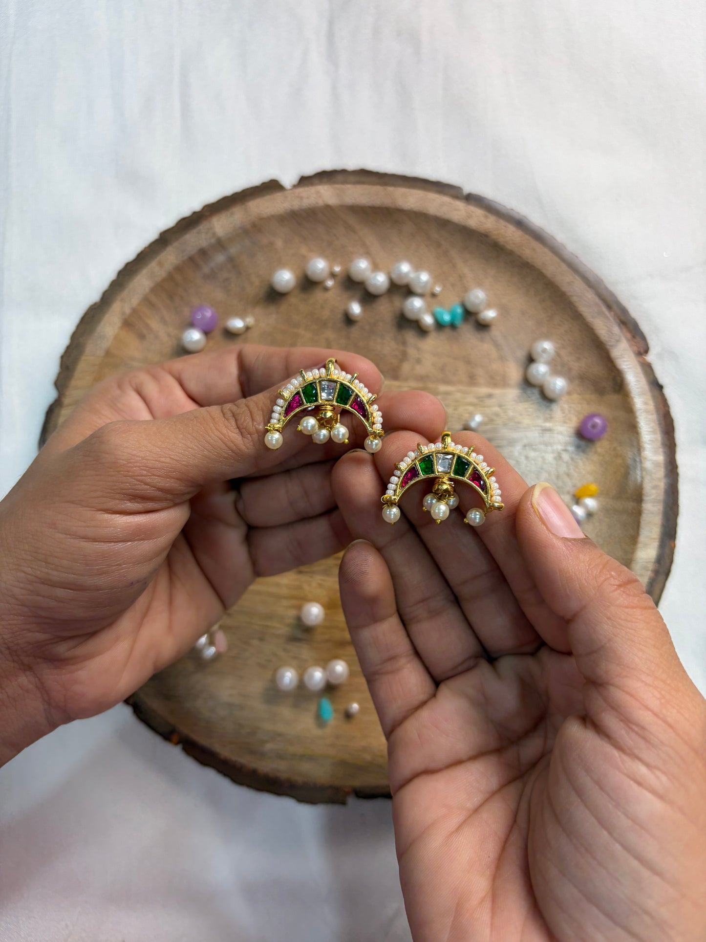 Ardh Chandra Pachi Kundan Bugdi