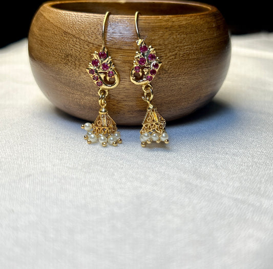 Traditional Maharashtrian Bugdi Earrings
