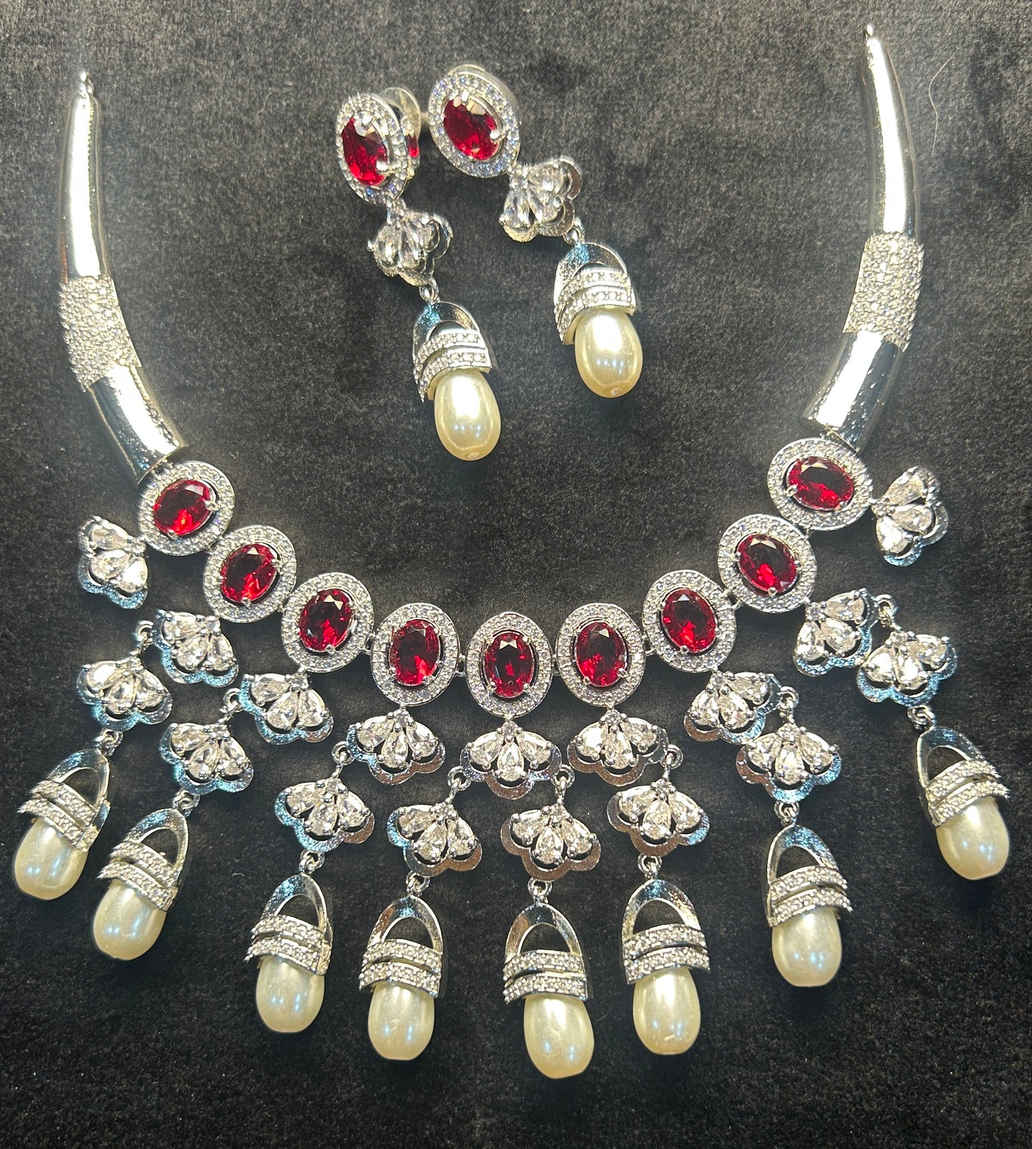 Scarlet Pearl Drop Necklace Set