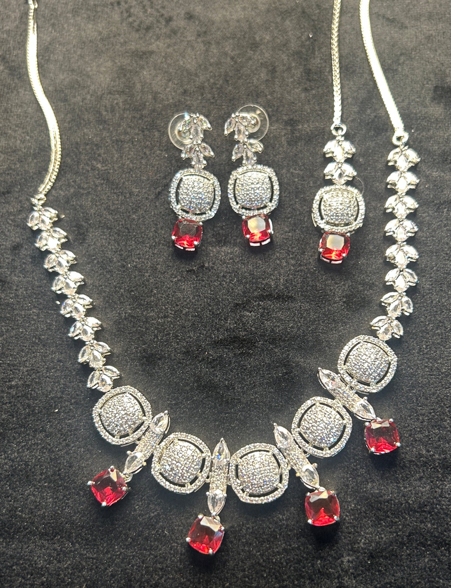 Radiant Ruby Elegance Necklace Set